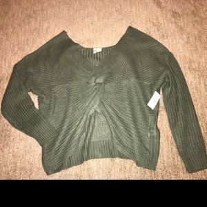 olive green sweater, knot in front